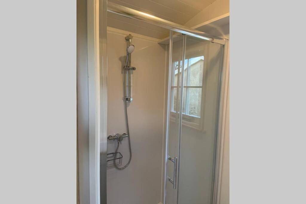 One-Bedroom House in Trevone, Cornwall