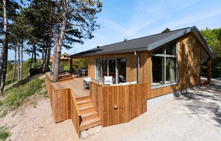 Ferienhaus für 10 Personen, mit Sauna und Terrasse sowie Garten - 1