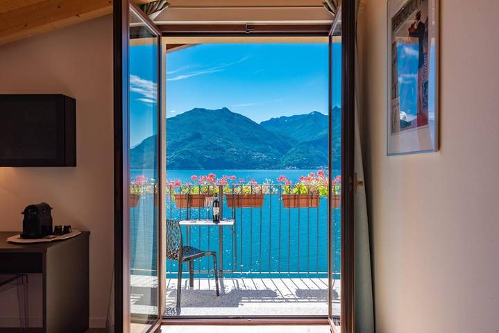 B&b per 2 persone, con Balcone e Terrazza nonché Idromassaggio e Giardino a Comune di Menaggio
