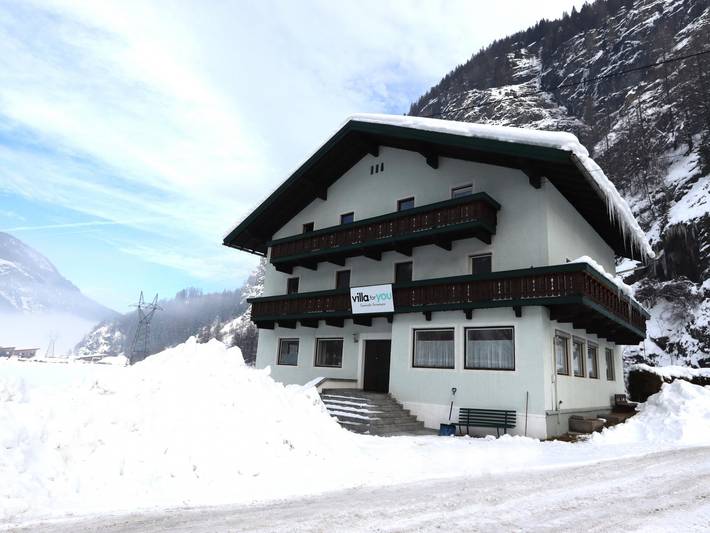 Ferienhaus für 28 Personen, mit Balkon in Huben - 2