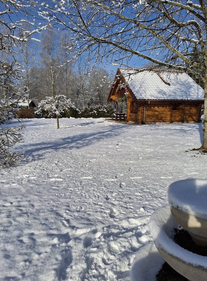 Gîte pour 4 personnes, avec balcon ainsi que jardin et jacuzzi dans Saint-Dié-des-Vosges - 2