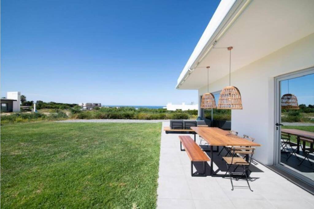 Four-Bedroom House in Porto Covo, Costa Alentejana