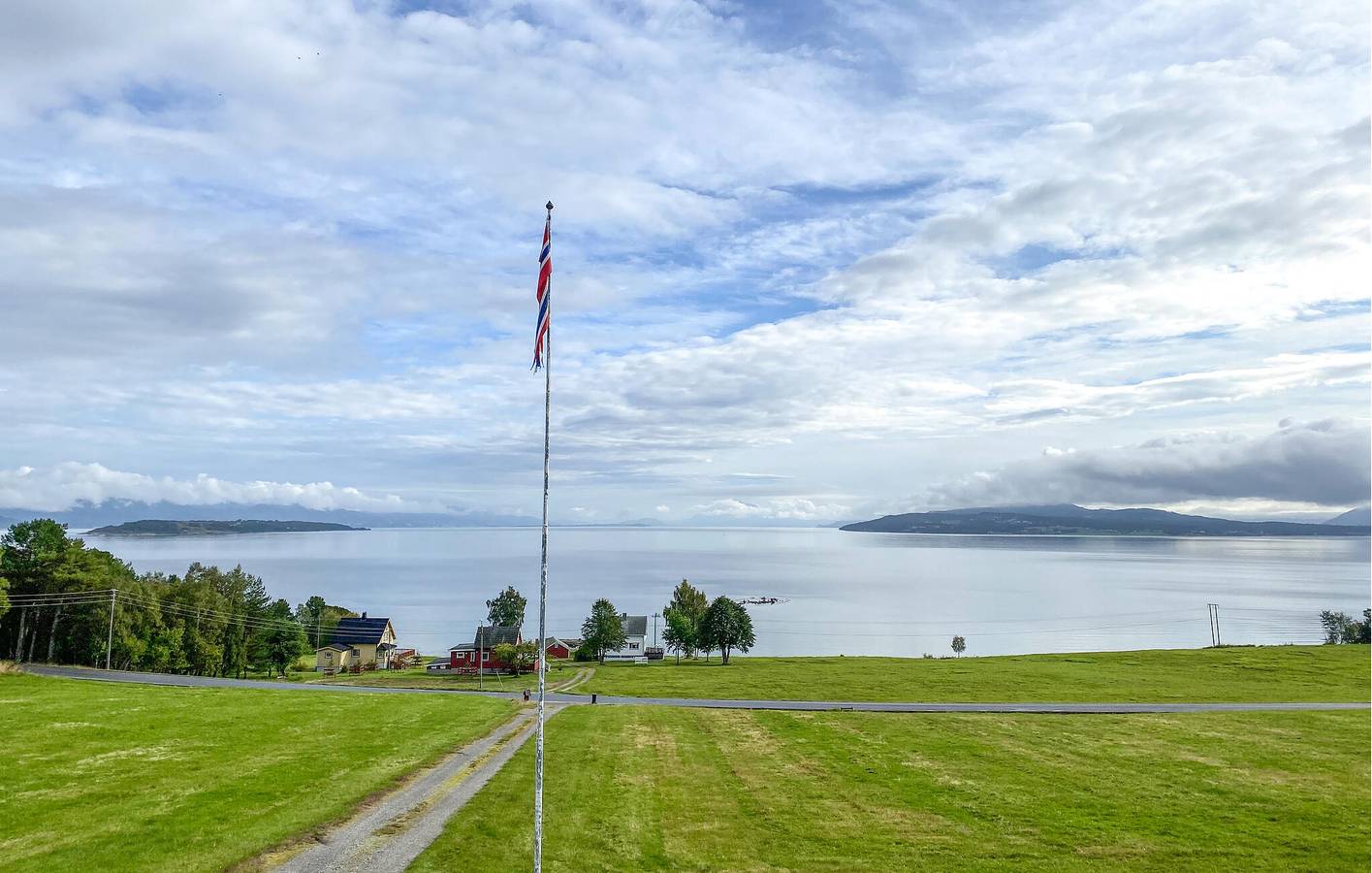 Ferienhaus für 9 Personen mit Garten in Vestnes, Nördliches Fjordnorwegen