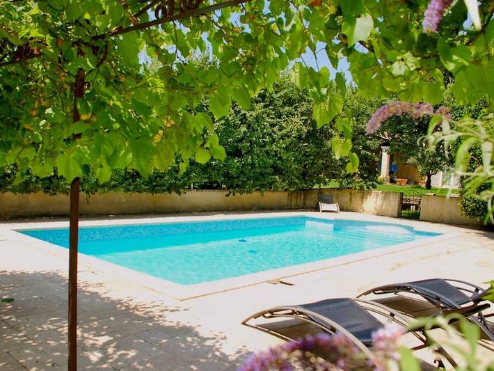 Apartamento vacacional con 2 dormitorios. in Rosellón, Parque natural regional del Luberon