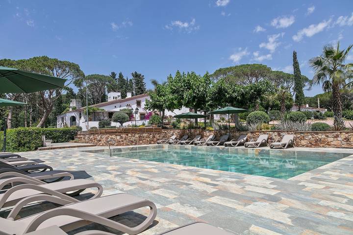Chalet para 28 personas, con Balcón y Jardín en Provincia de Barcelona - 2