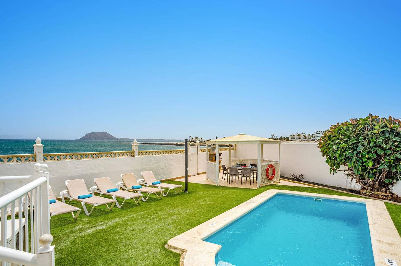 Villa Magali Mar by Villa Plus in Corralejo, La Oliva