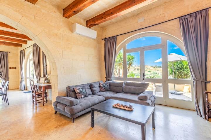 Ferienhaus für 8 Personen, mit Meerblick und Terrasse sowie Kinderpool und Pool in Gozo - 3