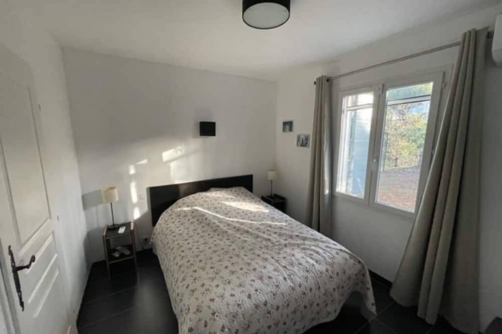 Renovated air-conditioned villa with heated swimming pool in Vidauban, Mediterranean Coast (France)