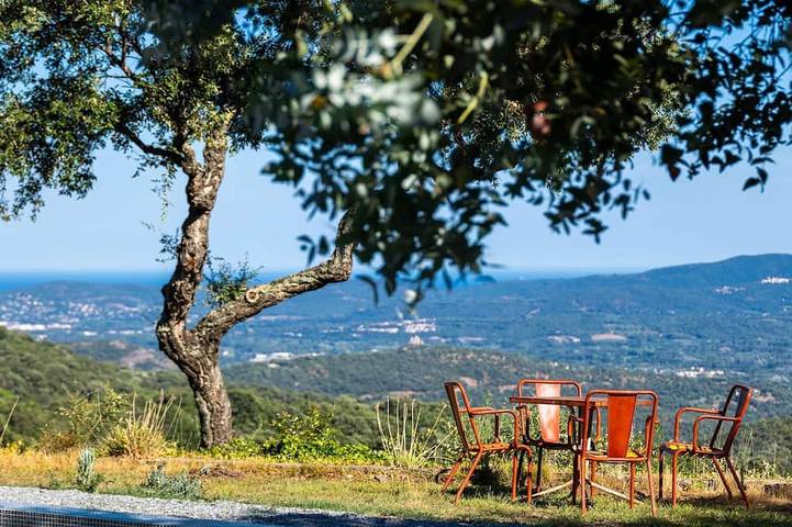 Villa pour 10 personnes, avec sauna ainsi que balcon et jardin à La Garde-Freinet