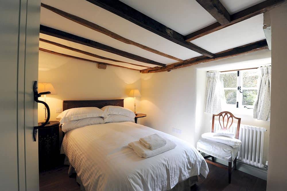 Park Cottage Chatsworth Estate in Baslow and Bubnell, Derbyshire