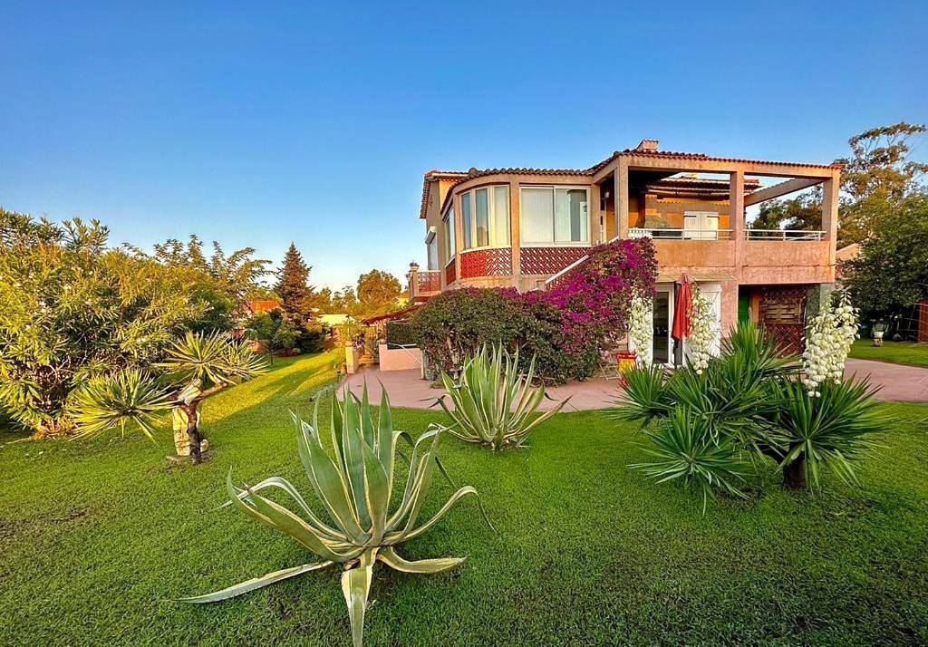 Appartement entier, Haut Villa Mesanges En Bord De Mer ! in Lucciana, Région de Bastia