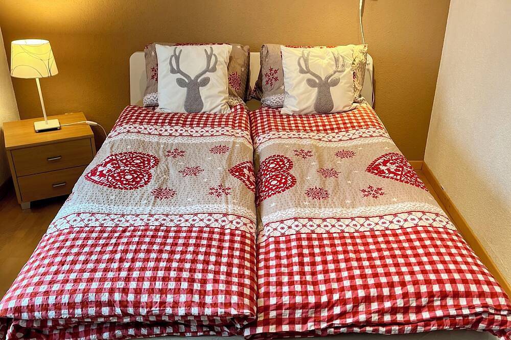 Ganze Wohnung, Cozy apartment at the gate to the Bernese Oberland, sunny and quiet in Steffisburg, Thunersee