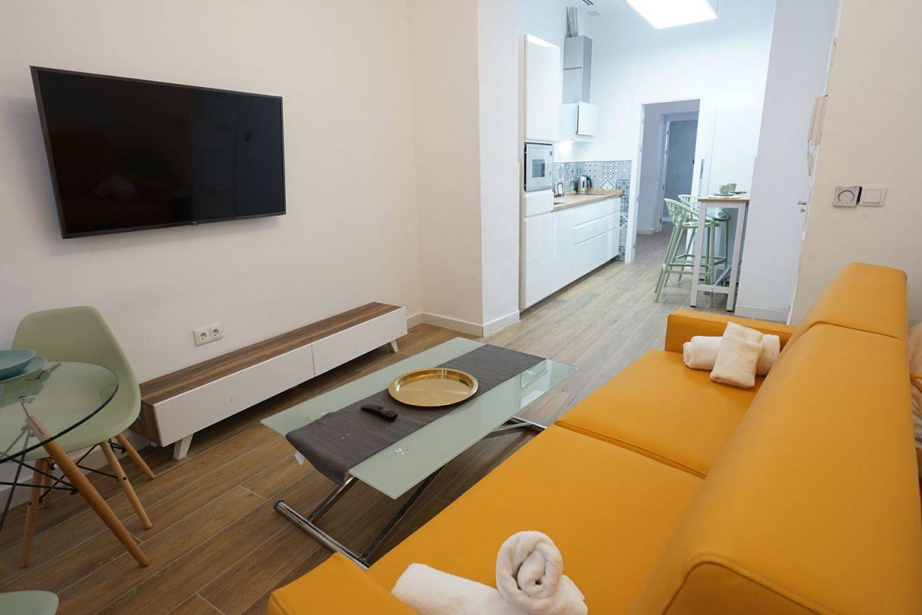 Entire apartment, 3 Style Lovely By Rentalsevilla  in Casco Antiguo, Sevilla