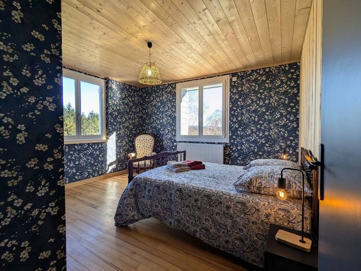 Gîte pour 10 personnes, avec Jardin à Tence