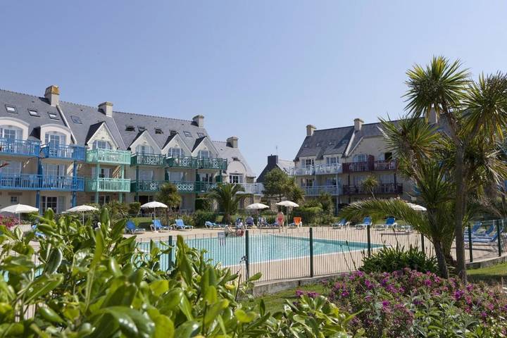 Appart’hôtel pour 3 personnes, avec jardin et piscine, adapté aux familles