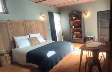 Chambre d’hôte pour 2 personnes, avec jardin à Attiches