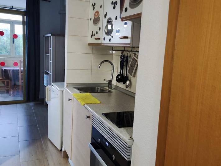 Ferienwohnung für 4 Personen, mit Terrasse und Pool in Salou - 3