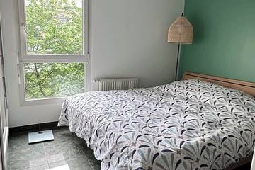 Appartement De Vacances pour 2 Personnes dans Courbevoie, Hauts-de-Seine, Photo 1