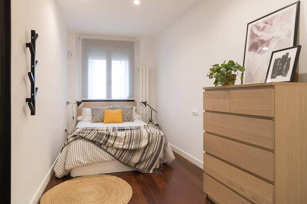 Entire apartment, Los apartamentos de Elena, centro histórico I by El Rincon in Logroño, La Rioja Province