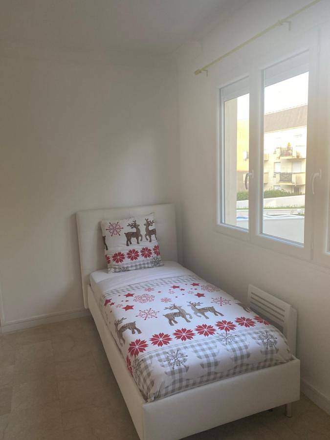 Appartement entier, One-Bedroom Apartment in Palaiseau, Essonne