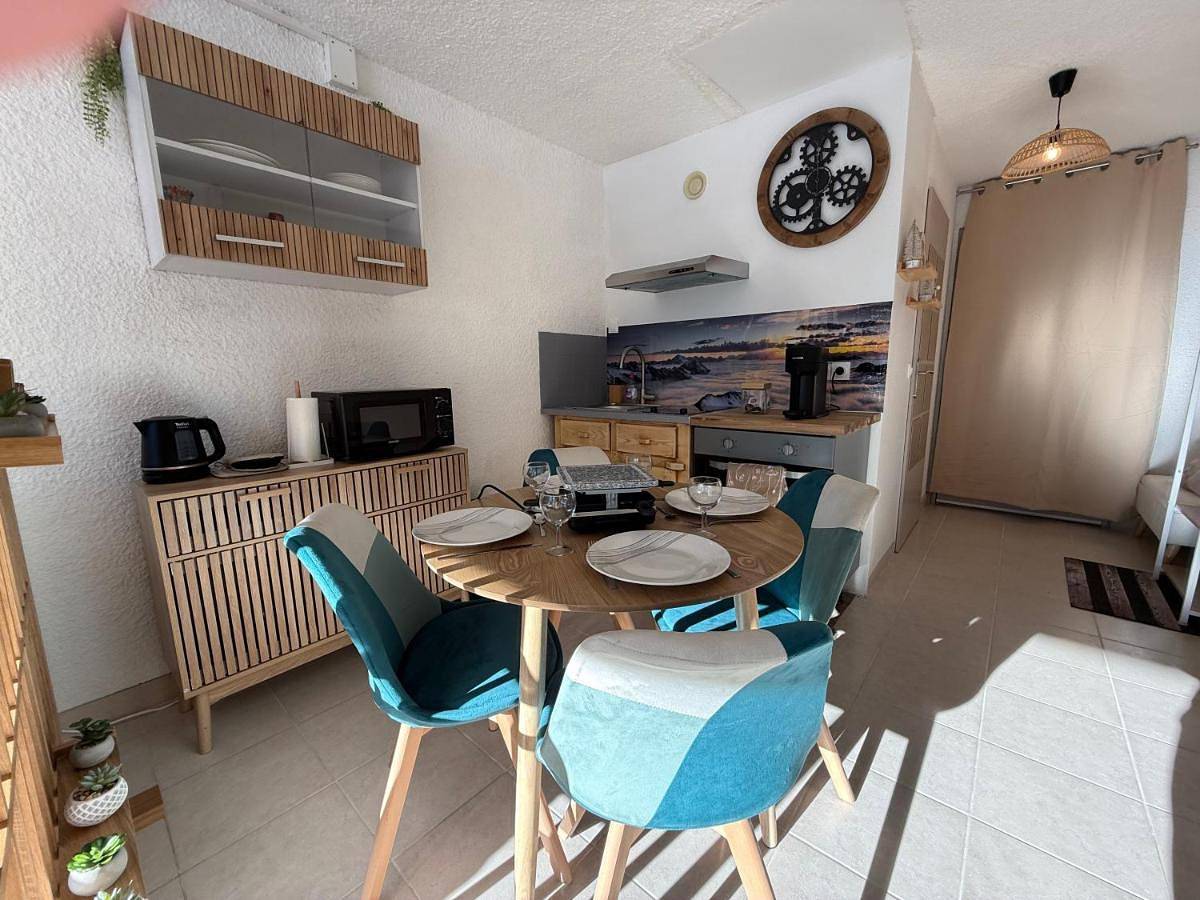 Appartement entier, Studio with Mountain View in Viuz-en-Sallaz, Région de Bonneville