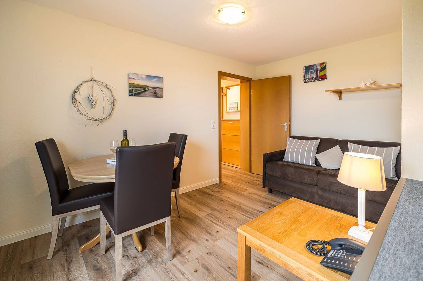 Ganze Wohnung, "Entspannung und Abenteuer: Ihre Ferienwohnung Zaunkönig" in Schashagen, Ostholstein