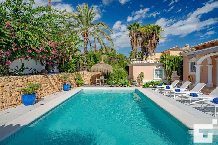 Chalet para 6 personas, con jardín y piscina, Familias con niños en Marina Alta - 4