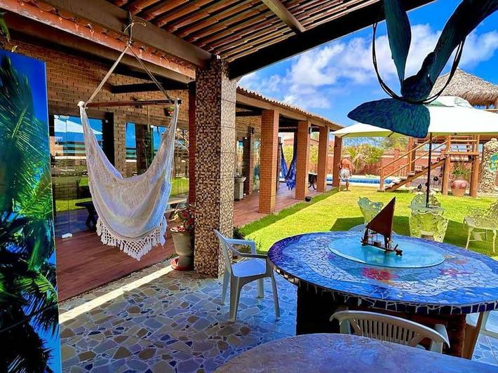 Casas e apartamentos de temporada para 20 pessoas, com piscina infantil e jardim e ainda vista and piscina em Beberibe