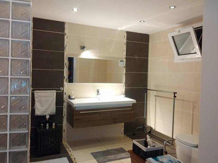 Location de vacances pour 2 personnes, avec balcon ainsi que jardin et vue à Sainte-Suzanne - 3