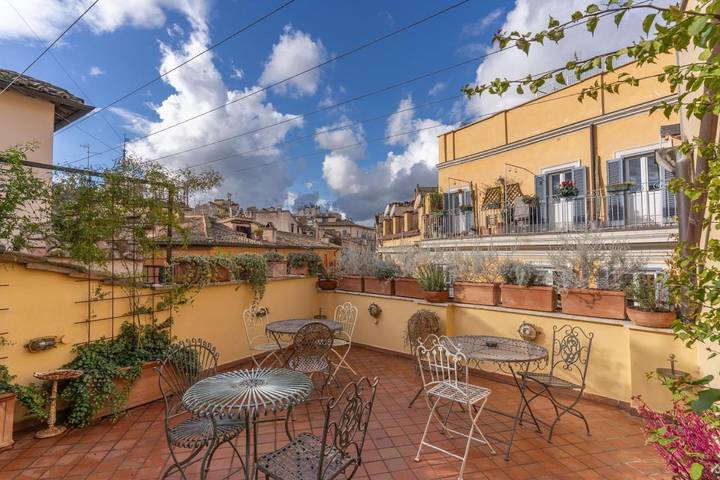 Apartahotel para 2 personas, con terraza en Roma