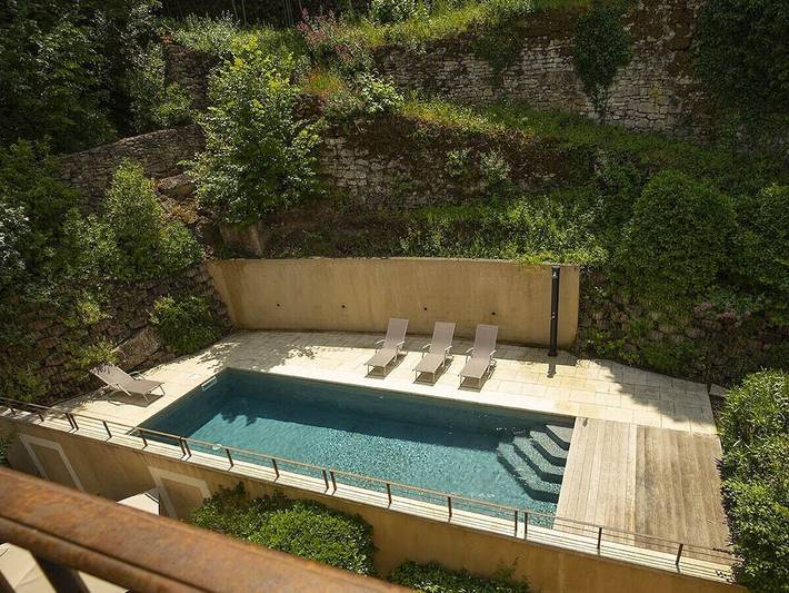 Maison de vacances pour 6 personnes, avec Terrasse ainsi que Jardin et Piscine à Bonnieux