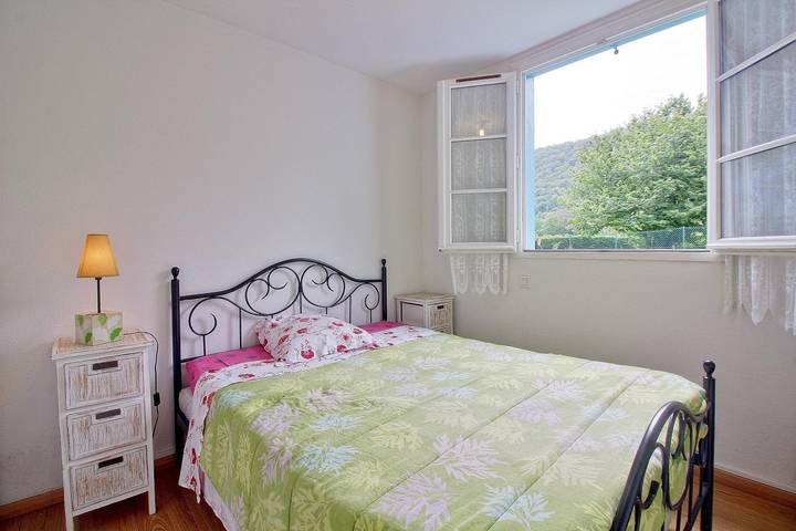 Gîte pour 5 personnes, avec jardin à Campan - 3