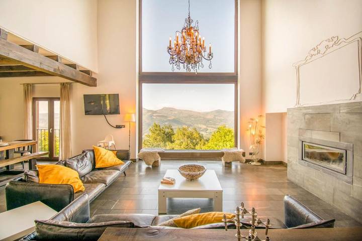 Casa rural para 14 personas, con terraza además de vistas y jardín, Se admiten mascotas - 1