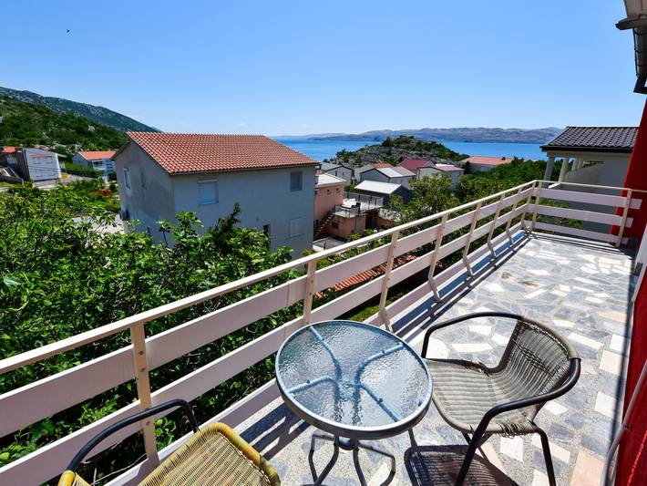Ferienwohnung für 6 Personen, mit Terrasse