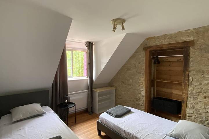 Location de vacances pour 4 personnes, avec jardin à Montipouret - 3