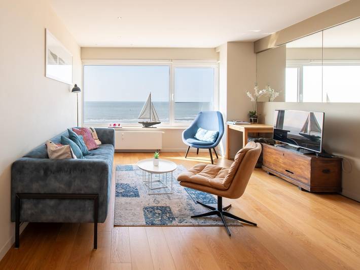 Ferienwohnung mit Meerblick für 7 Personen, mit Balkon/Terrasse und Balkon sowie Terrasse in Oostende stadt
