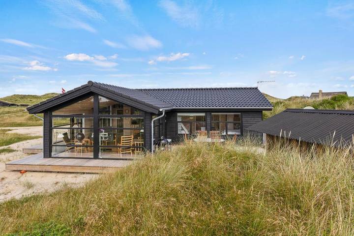Villa for 7 personer, med Balkon/Terrasse og Terrasse ved Vestkysten af Danmark