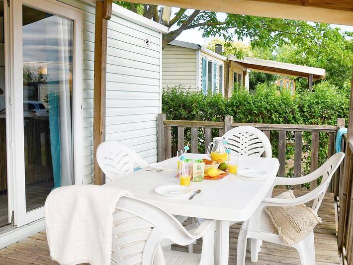 Camping pour 4 personnes, avec bassin pour enfant à Le Muy - 3