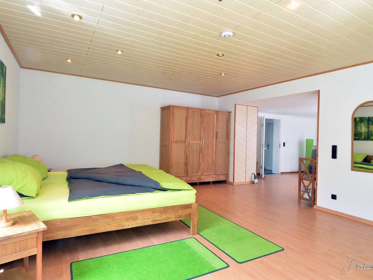 Ganze Ferienwohnung, Ferienwohnung Zum Findling - Appartement/Fewo, Dusche und Wc, 1 Schlafrau in Osburg, Landkreis Trier-Saarburg