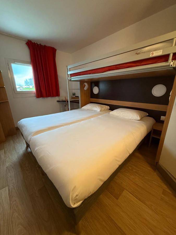 B&B Hotel Lisieux Parc des Expositions in Lisieux, Lisieux und Umgebung