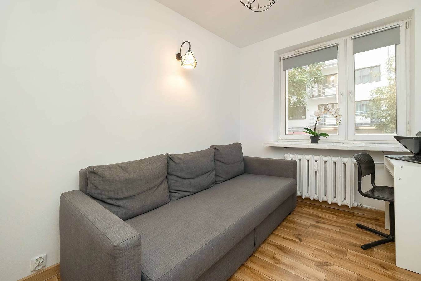 Apartamento entero, Spacious Apartment | Workplace, Close to Airport in Mokotów, Varsovia