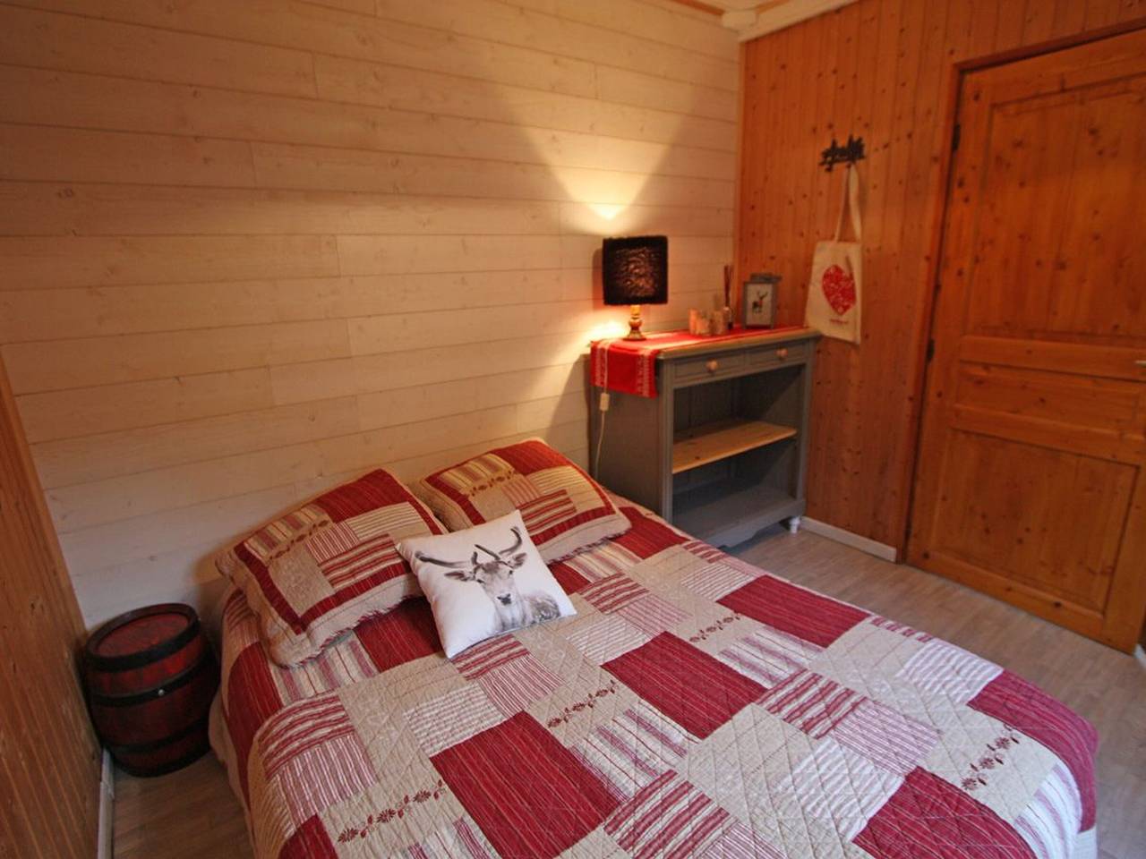 Charming Chalet with Nature Views, Near Colmar & Gérardmer, Ideal for 4, Free Wifi in Plainfaing, Parc naturel régional des Ballons des Vosges