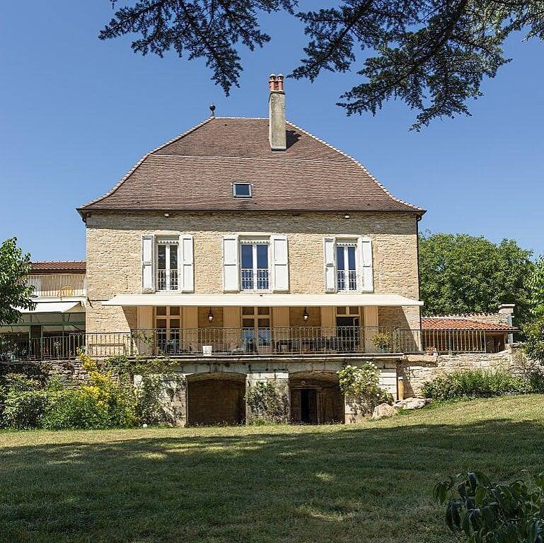 Le Clos Sainte-Marie, Maison d'hôtes - Jura - Basilic in Nanc-lès-Saint-Amour, Jura