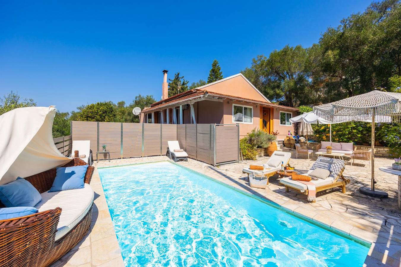 Villa voor 4 personen met terras in Lakka, Paxos