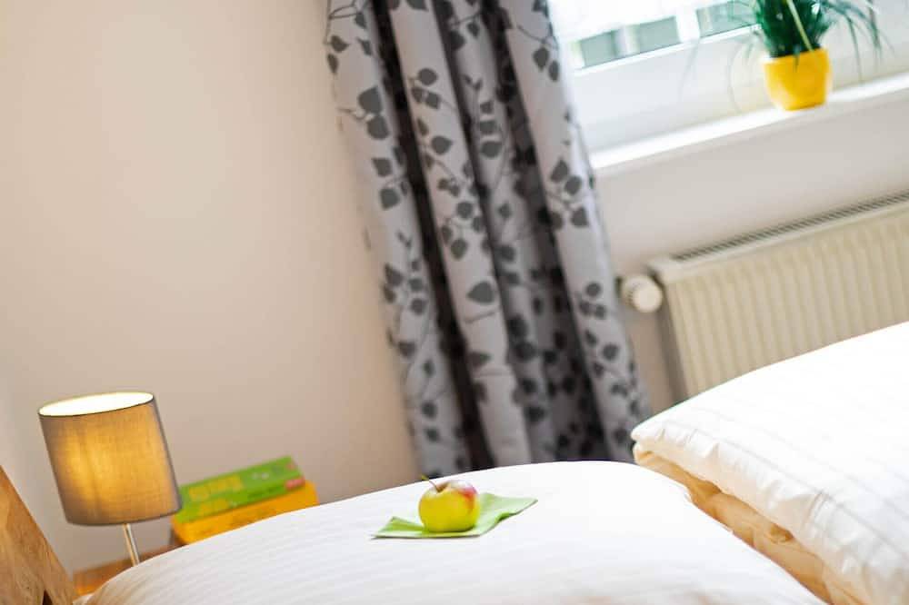 Ganze Wohnung, Ferienwohnung \"Katarina 1\" , direkt neben Landhotel Albers - Ihre Vermieter in Bödefeld, Schmallenberg