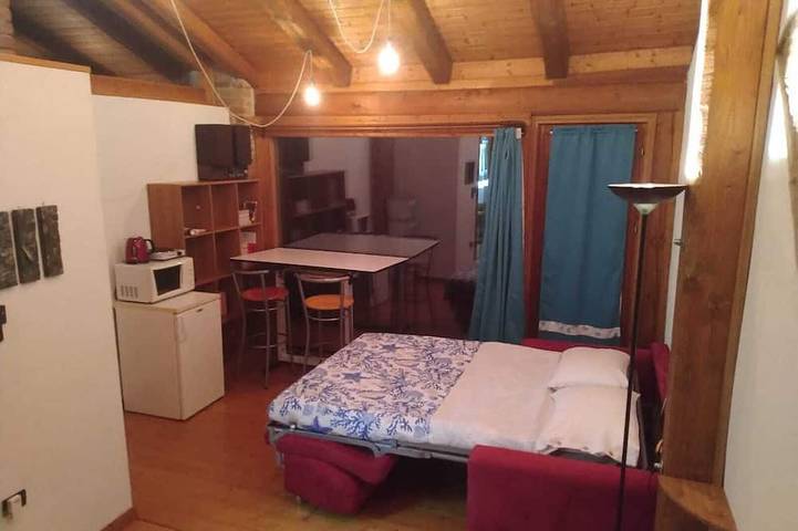 Ganze Wohnung, The house on the rainbow in Manta, Cuneo Provinz