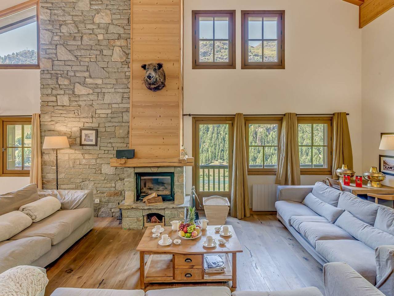 Chalet in Tignes 6 bedrooms, sauna, parking included in Tignes, Ruitor Massif