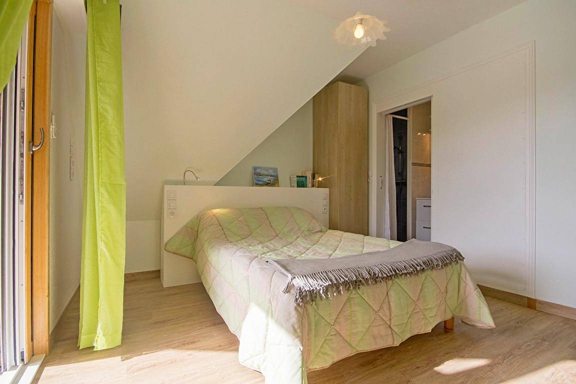 Chambres d'hôtes Palombe - Etage chambre Fleurs de pommmiers in Ploemel, Côte des Mégalithes