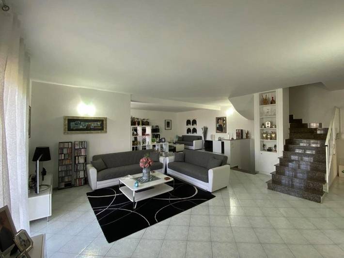 Ferienwohnung für 2 Personen, mit Terrasse und Garten sowie Ausblick