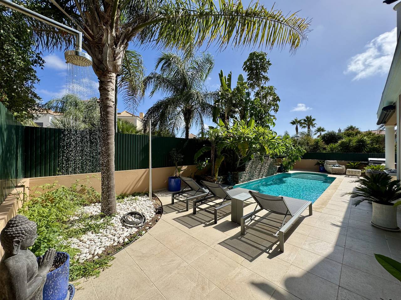 Algarve Stunning Villa With Pool in Santa Bárbara de Nexe, Faro District